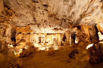 Fotobehang karst cave in Oudtshoorn, South Africa © michaeljung