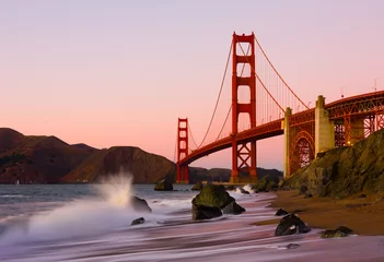 Cercles muraux Pont du Golden Gate Golden Gate Bridge à San Francisco au coucher du soleil