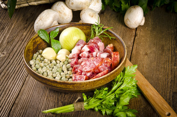 erbsensuppe  zutaten