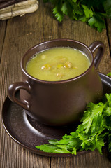 Erbsensuppe