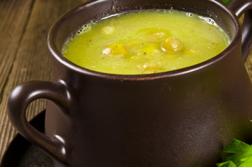 Erbsensuppe