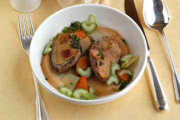 Meat soup Sopa de carne