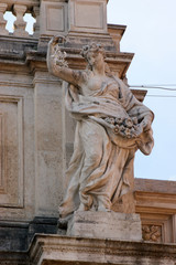 Obraz premium Statue de la fontaine de Trevi à Rome