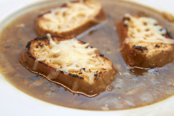 Zwiebelsuppe