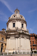 Eglise antique à Rome