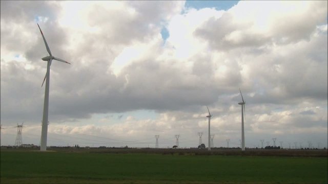 turbine eoliche con molto vento