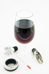 sourire - dégustation d'un bon vin rouge