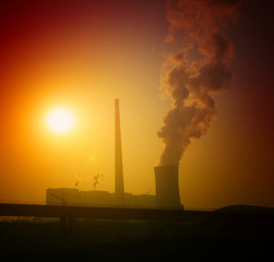 Pollution / Luftverschmutzung - Power Plant