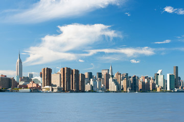 New York from Hudson river - obrazy, fototapety, plakaty