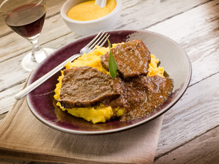 braised meat with  porridge