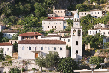 Fototapeta na wymiar Dhermi Wioska W południowej Albanii