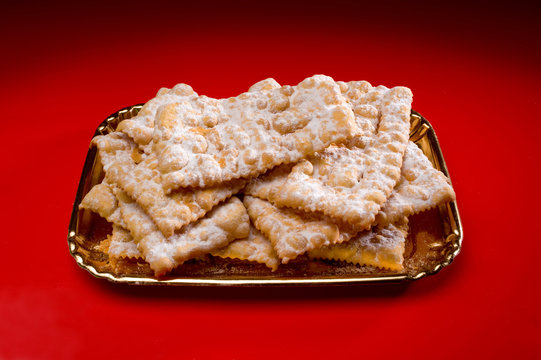 Chiacchere di carnevale