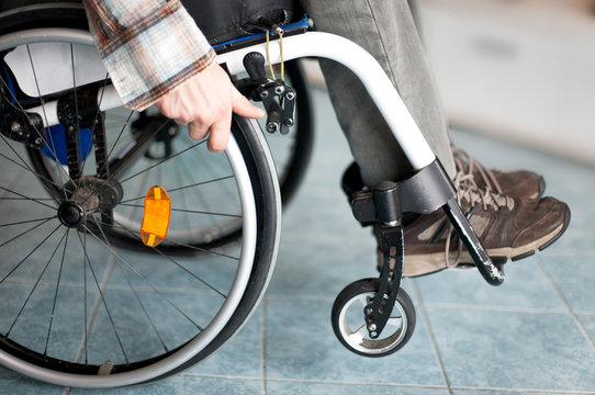 Umgang mit Rollstuhl