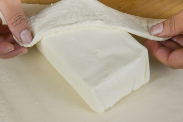 Preparazione pasta sfoglia