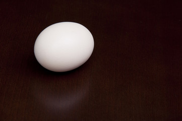 egg on table