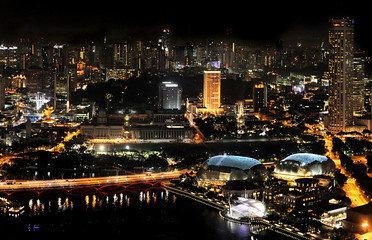 Fototapeta na wymiar Singapur nocą