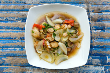 fried vegetables with fish
