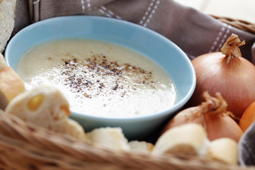 onion cream