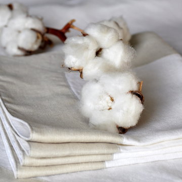 Nappe et serviettes cotton © milachka