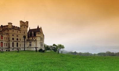 Fototapeta na wymiar Pays basque, Château d'Urtubie