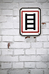 Hinweisschild Feuerleiter