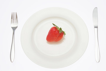 洋食器と苺