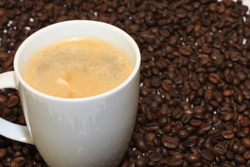 eine Tasse mit Kaffee