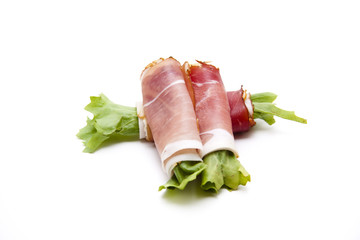 Schinken mit Salatblatt gerollt