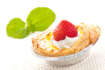 Strawberry egg tart