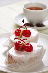 cream cherry cake