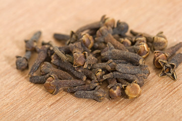 Cloves