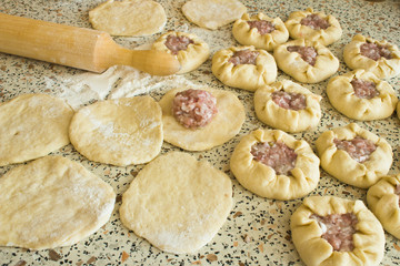 preparation of dough and baking pies