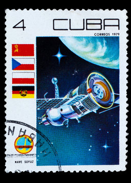 CUBA - CIRCA 1979: A stamp printed in CUBA, spacecraft, space st