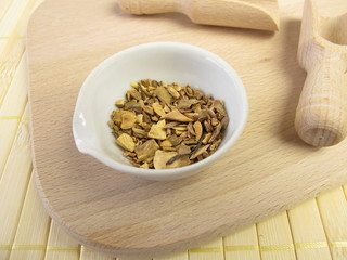 Rauwolfiawurzel, Rauwolfia radix