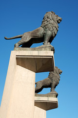 Lion statues at Stone Bridge in Zaragoza