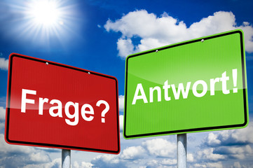 Schilder mit Frage und Antwort