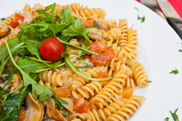 pasta and smoked salmon