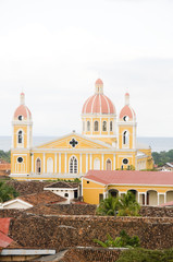 Fototapeta na wymiar Katedra w Granadzie Nikaragui