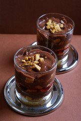 Geschichtetes Dessert