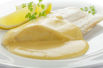 Seelachsfilet mt Senfsoße