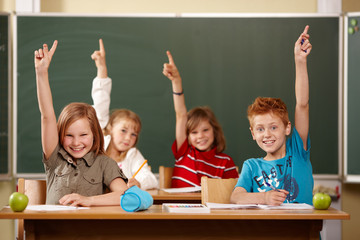 Grundschüler melden sich
