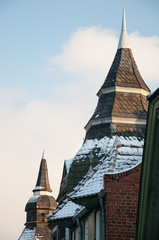 Dachtürmchen und blauer Himmel