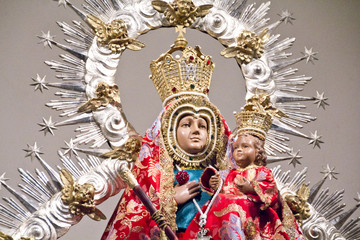 Fototapeta na wymiar Figure of the Virgin in a procession