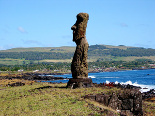 Ahu Tahai. Moais of Easter Island