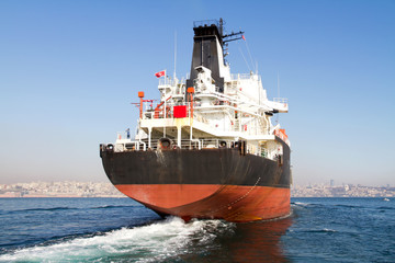 Large tanker ship on route to Bosporus sea © Faraways