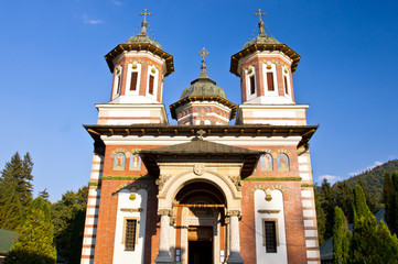 Fototapeta na wymiar The Great Church at the Sinaia Monastery, Romania