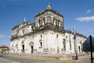 Fototapeta na wymiar Katedra Leon Nikaragui