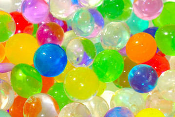 varicoloured water balls
