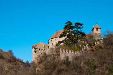 Fototapeta na wymiar Castel Roncolo - Castle Runkelstein