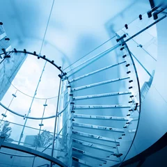Cercles muraux Escaliers escalier moderne en verre